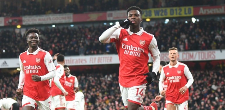 Arsenal five points better off than after last-gasp home win