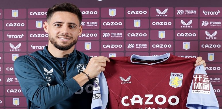 Aston Villa sign defender Alex Moreno