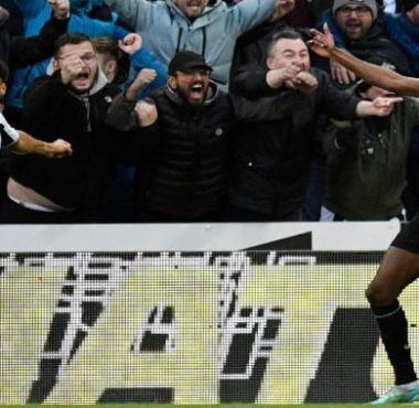 Isak nets late Newcastle winner against Fulham