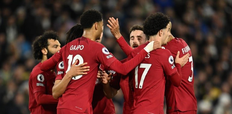 Mohamed Salah and Diogo Jota both score twice as Liverpool thump Leeds