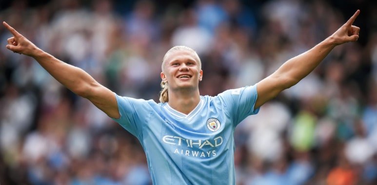 Erling Haaland breaks Premier League record as Manchester City crush Fulham