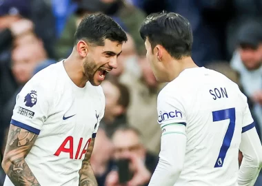 Tottenham Stages Dramatic Comeback to Overcome Crystal